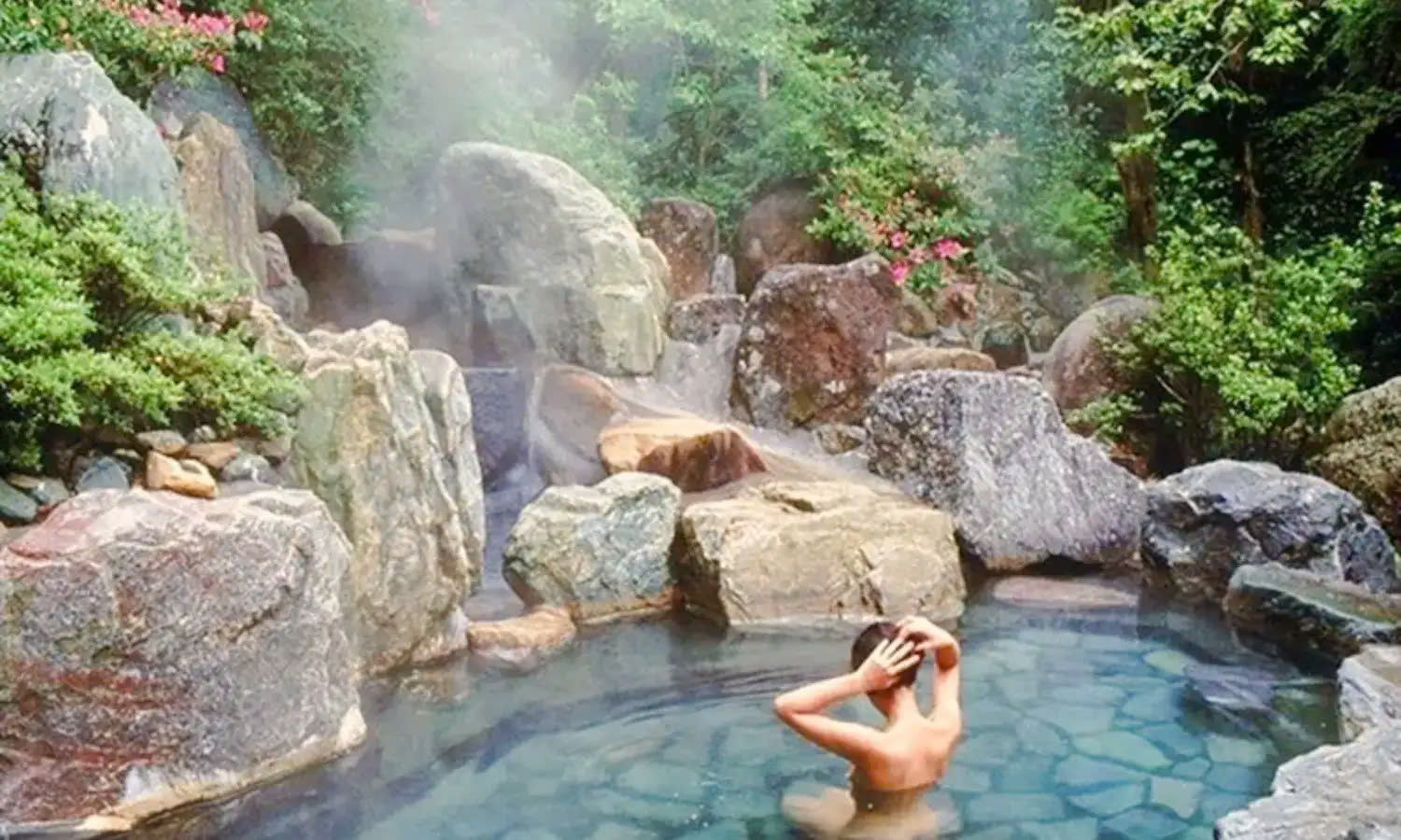 tắm onsen nhật bản